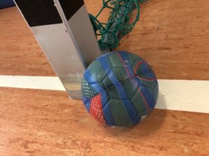 Mehr über den Artikel erfahren Handballbrennball-Turnier der 7. und 8. Klassen
